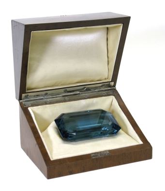 Aquamarine The Ocean in a Gemstone - A Birthstone for March