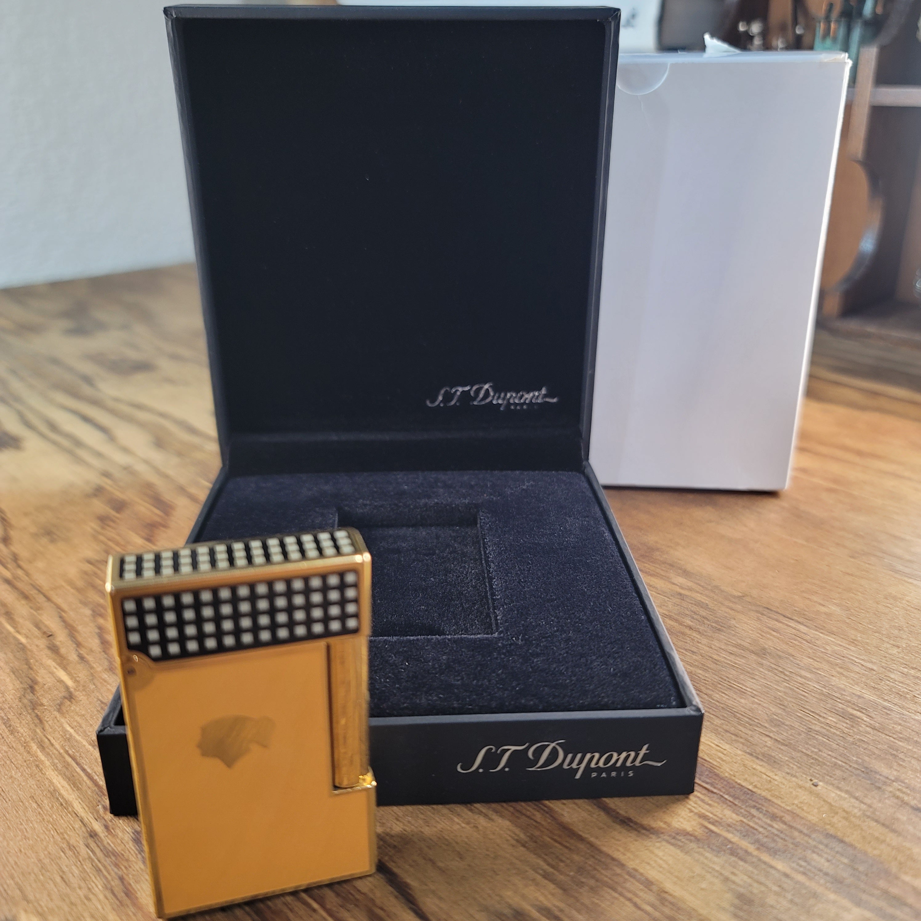 Incredible S.T. Dupont Cohiba Theme Lighter - Pre Owned - Ultra Rare | Peter's Vaults
