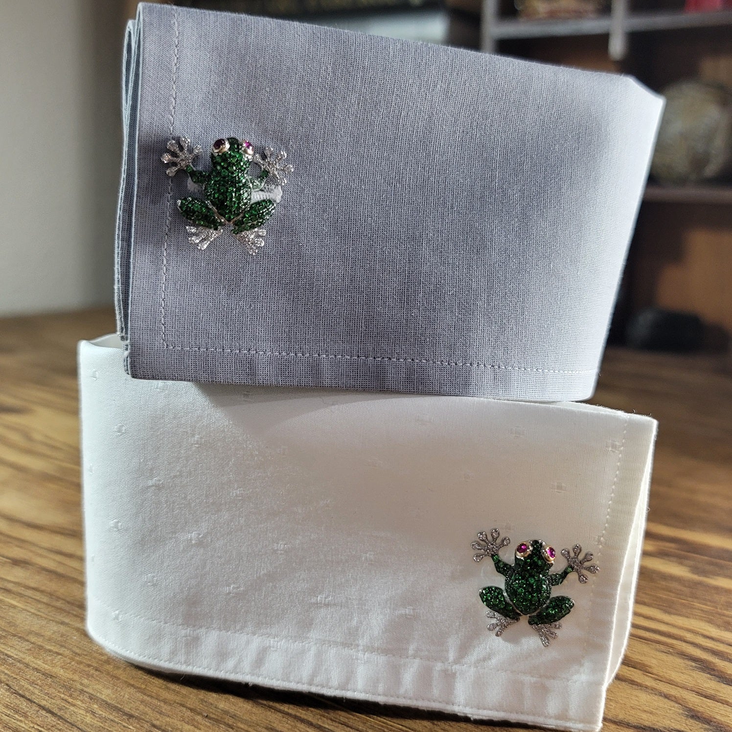 Extravagant Green Tsavorite & Rhodolite Garnet and Diamond Frog Cufflinks in 18KW | Peters Vaults