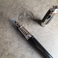 S.T. Dupont デュポン Olympio万年筆 ブラック 18K M S.T. DuPont Black and Gold Olympio Fountain Pen | eBay