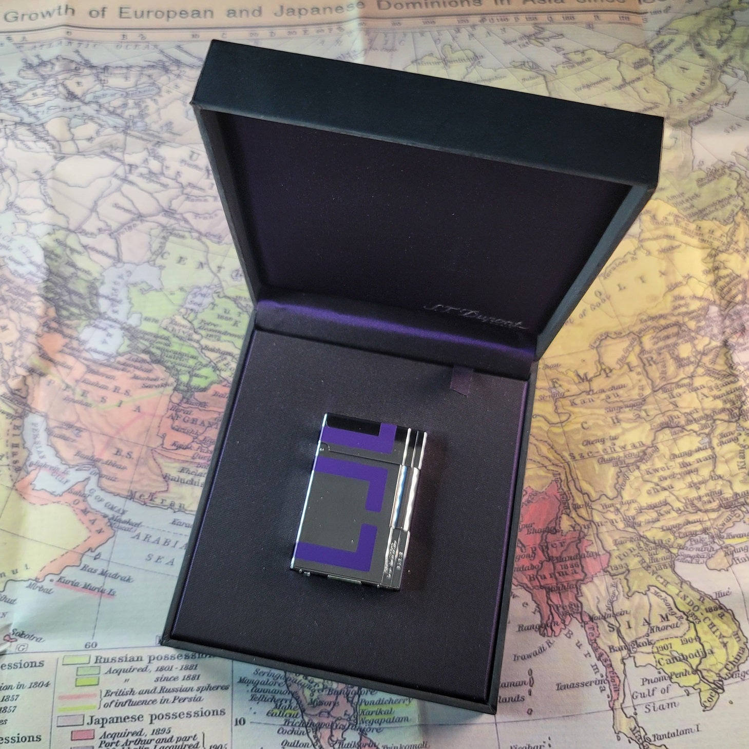 S.T. Dupont Briquet Gatsby Limited Edition Palladium Plated Lighter New in Box  Peter's Vaults