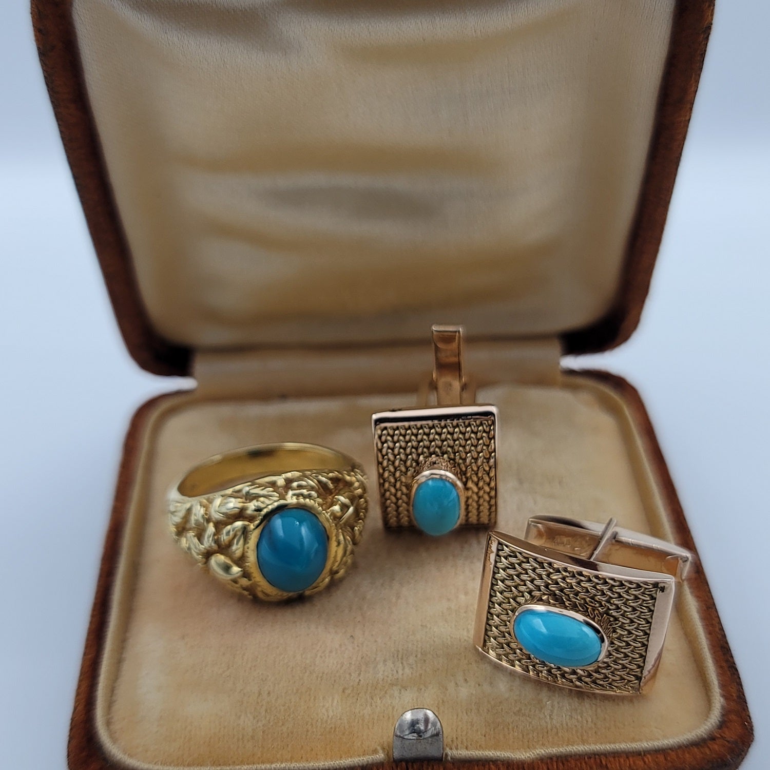 Ultra Rare Vintage Turquoise Men's Nugget Ring and Cufflinks in 18K Gold | Peter's Vaults