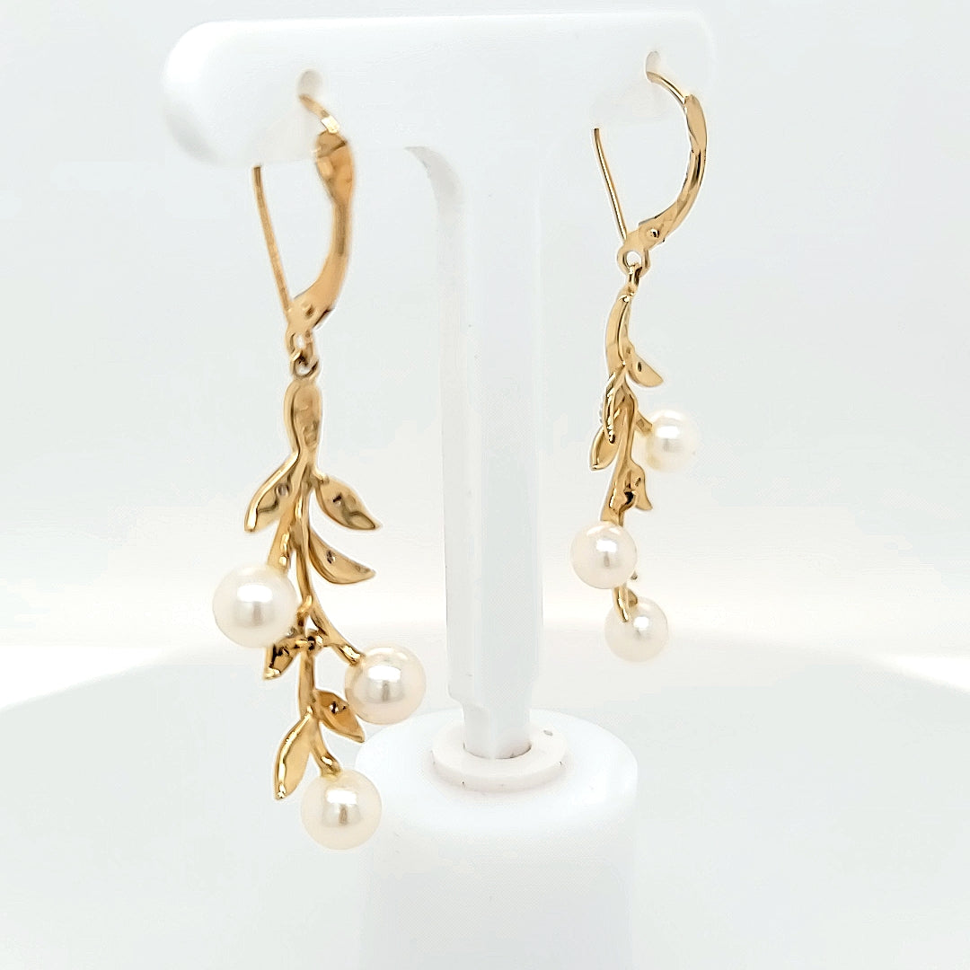 Celebrate you. Stunning Diamond and Pearl Drop - Dangle Earrings in 14K Yellow Gold | Peter's Vault